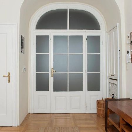 Velky Apartman Bratislava Eksteriør bilde