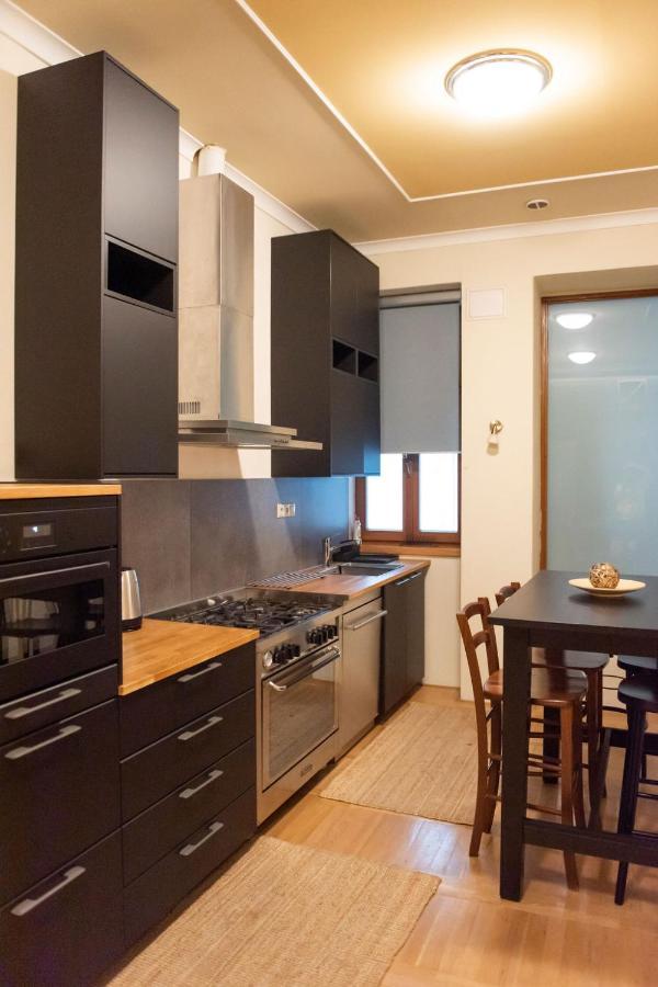 Velky Apartman Bratislava Eksteriør bilde