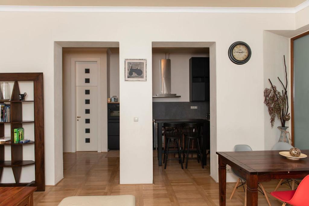 Velky Apartman Bratislava Eksteriør bilde