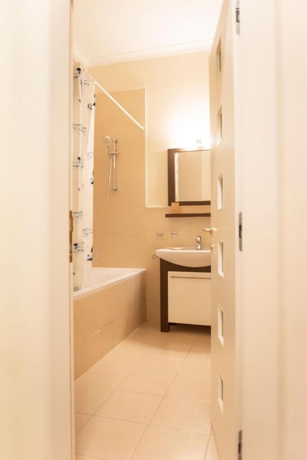 Velky Apartman Bratislava Eksteriør bilde