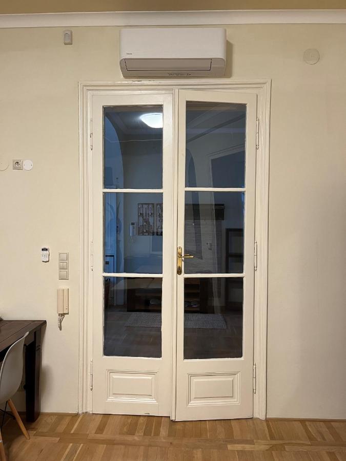Velky Apartman Bratislava Eksteriør bilde